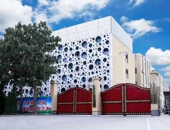 沧州市工商职业学校